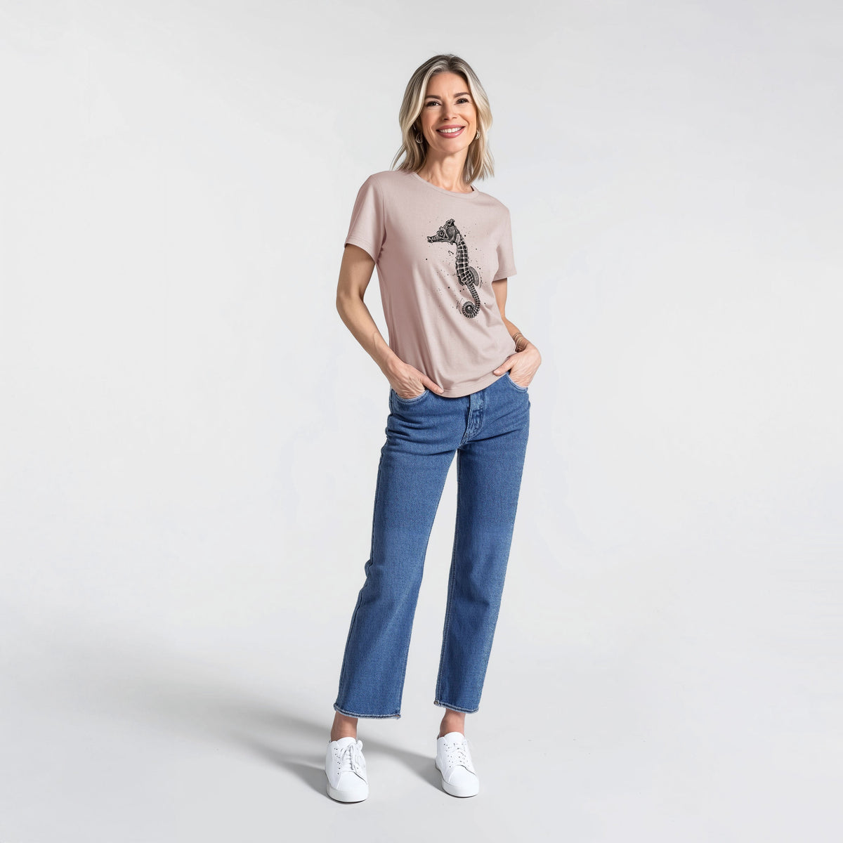 Hippocampus ingens - Pacific Seahorse - Women's Lightweight Relaxed Fit 100% Cotton Crewneck