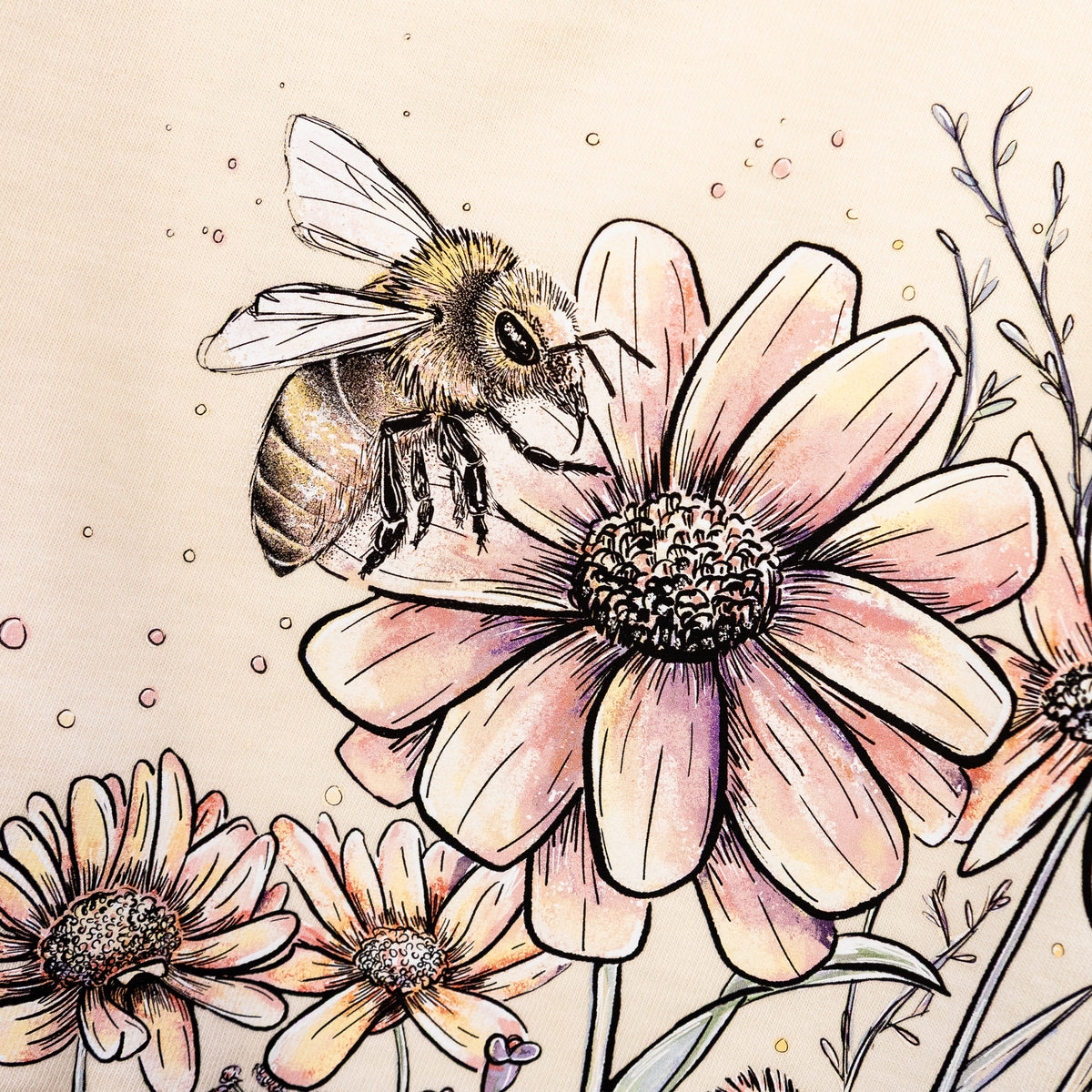 Bee with Wildflowers - Cali Wave Hooded Sweatshirt