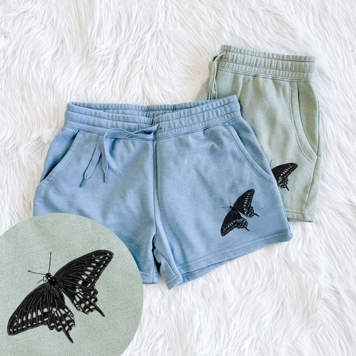 Black Swallowtail Butterfly - Papilio polyxenes - Women's Cali Wave Shorts