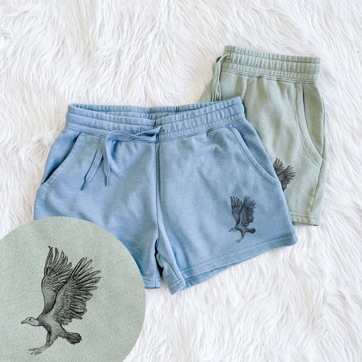 Black Vulture - Coragyps atratus - Women's Cali Wave Shorts