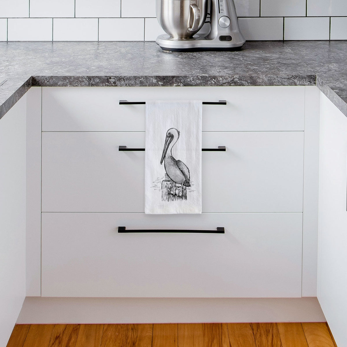 Pelecanus occidentalis - Brown Pelican Tea Towel