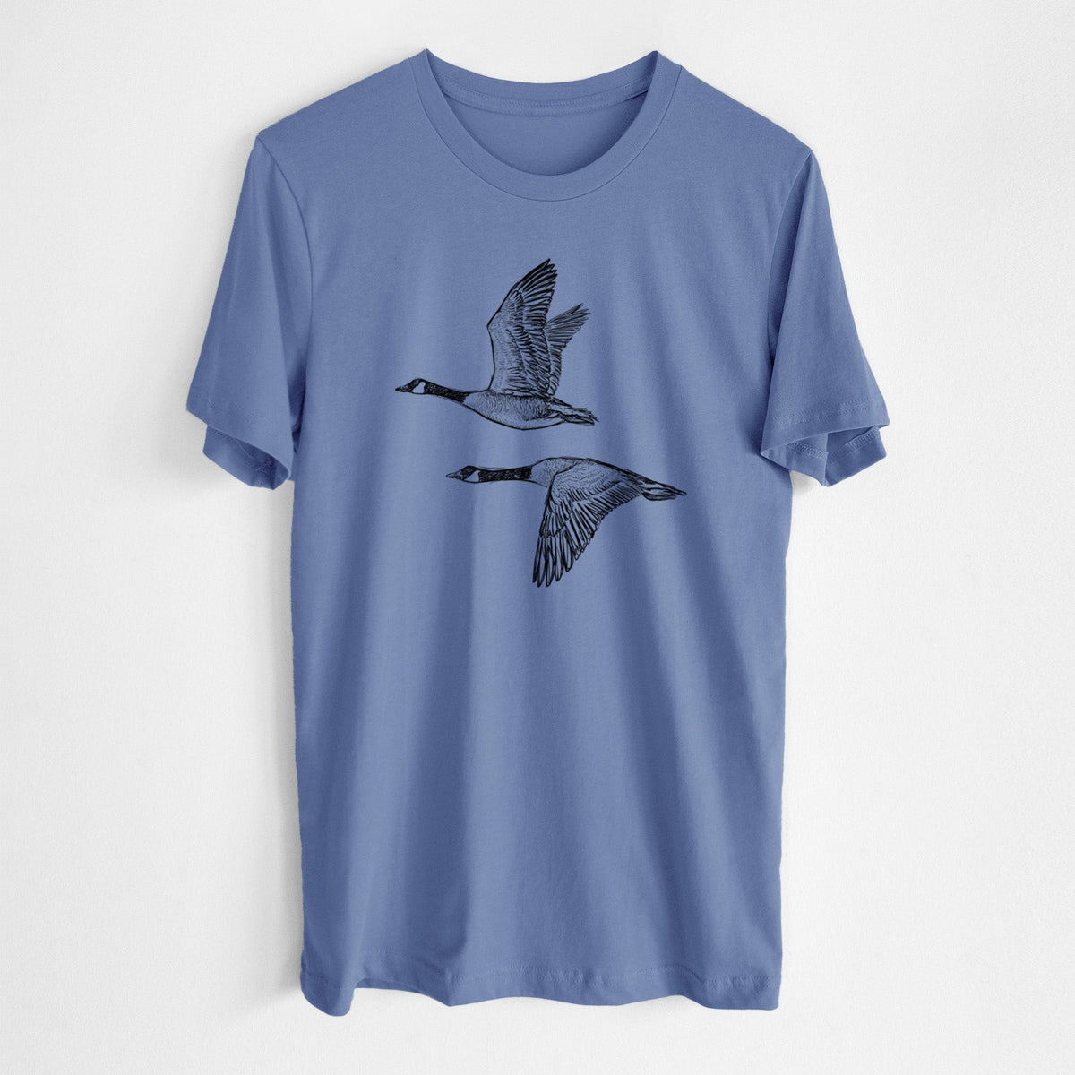 Canada Geese in Flight - Branta canadensis - Lightweight 100% Cotton Unisex Crewneck