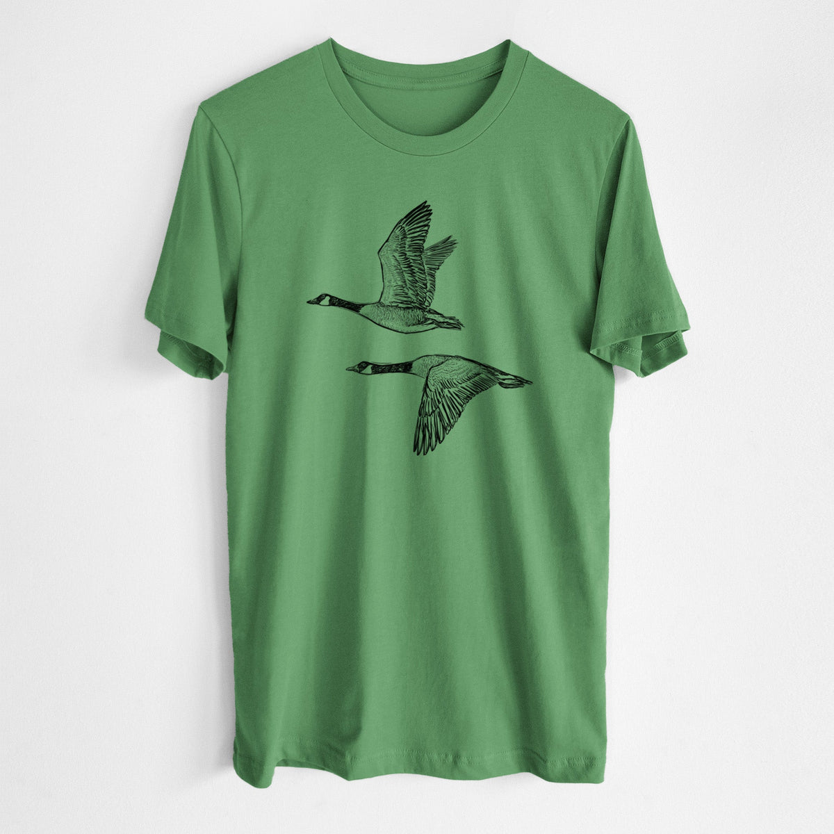 Canada Geese in Flight - Branta canadensis - Lightweight 100% Cotton Unisex Crewneck