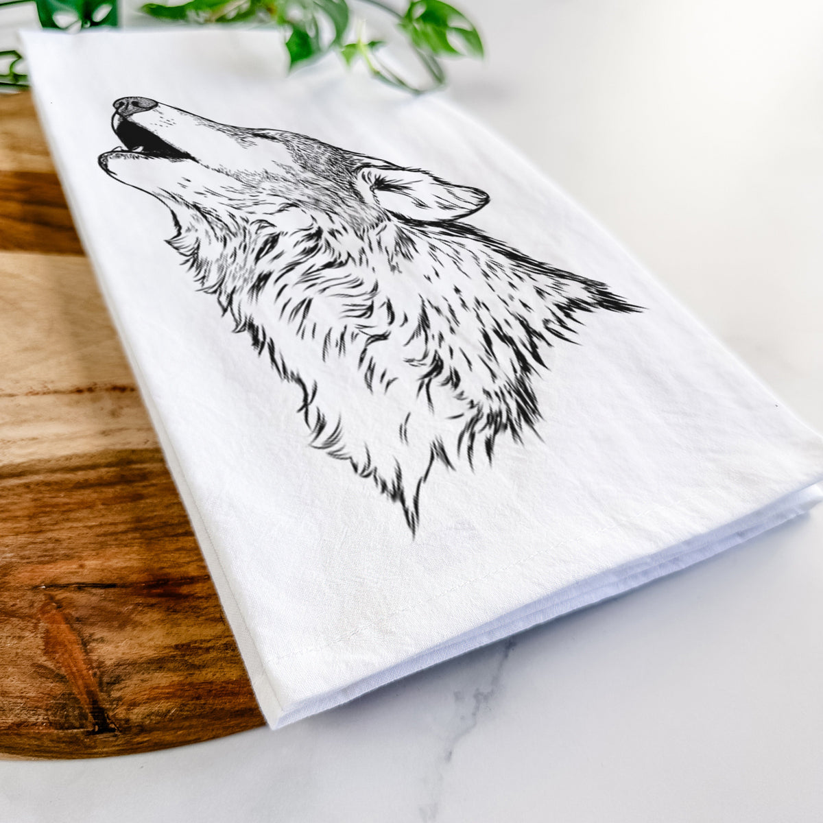 Canis lupus - Grey Wolf Howling Tea Towel