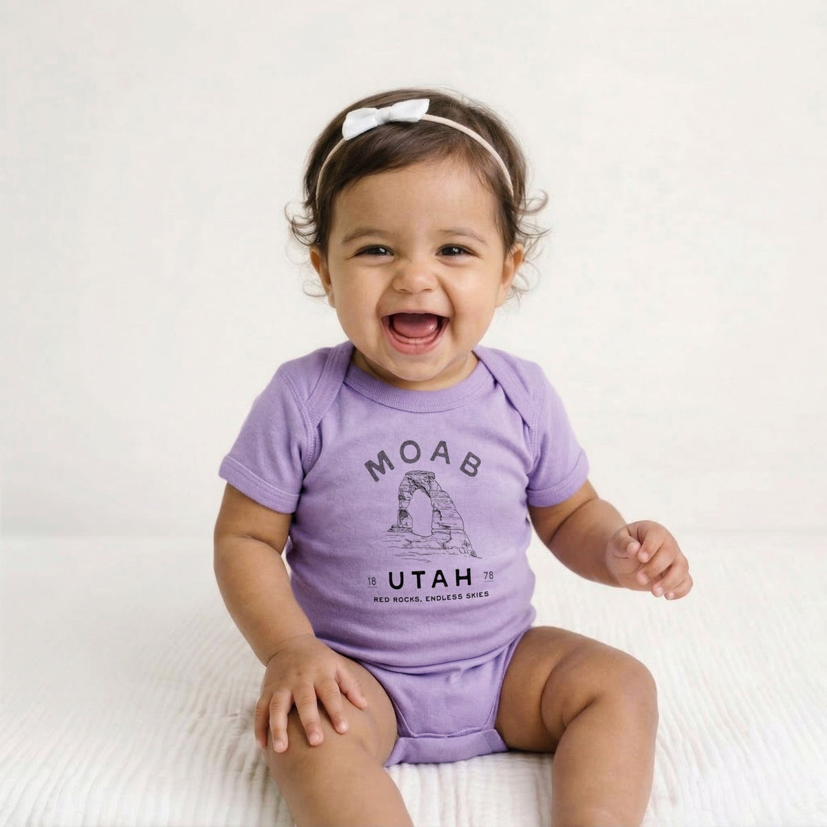 Moab Utah Delicate Arch - Baby Fine Jersey Bodysuit