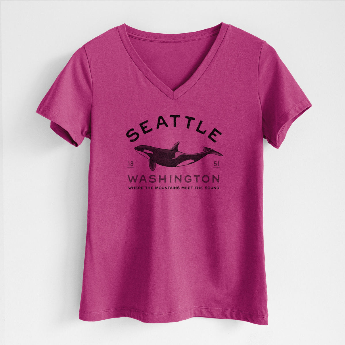 Seattle Washington - Orca - Women's Lightweight Relaxed Fit 100% Cotton V-neck