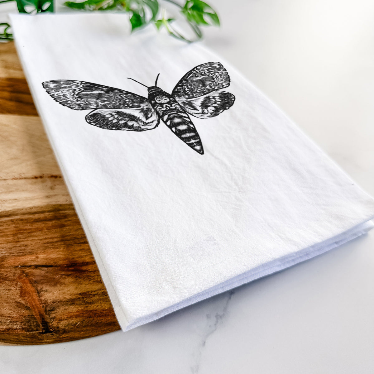 Death's-head Hawkmoth - Acherontia atropos Tea Towel