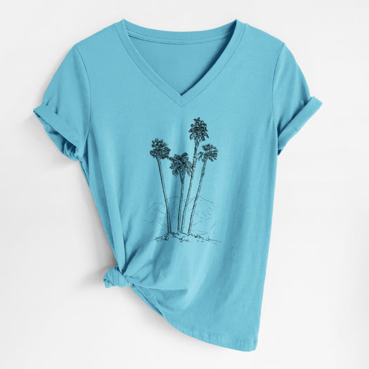 Desert Palms - Mexican Fan Palm - Washingtonia robusta - Women's Lightweight Relaxed Fit 100% Cotton V-neck