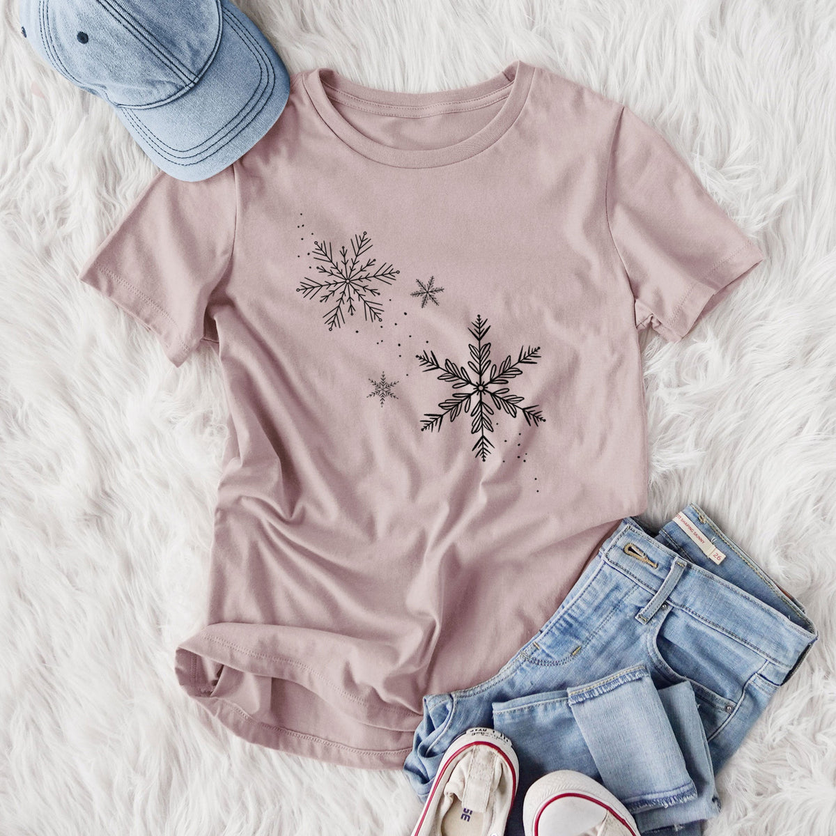 Falling Snowflakes - Women's Lightweight Relaxed Fit 100% Cotton Crewneck