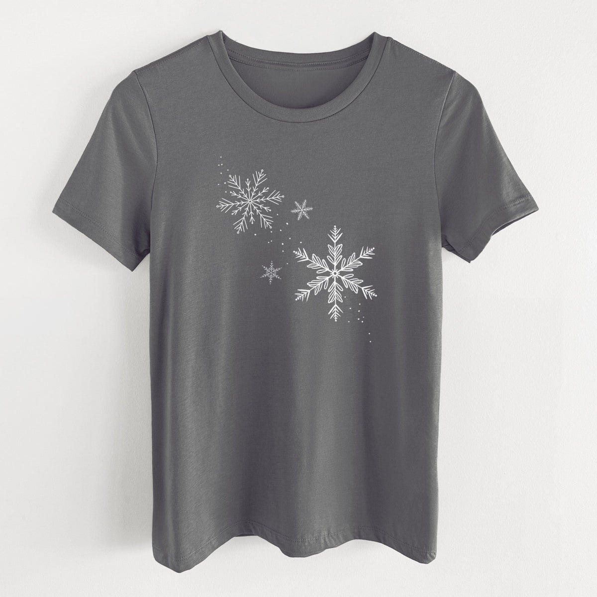 Falling Snowflakes - Women's Lightweight Relaxed Fit 100% Cotton Crewneck