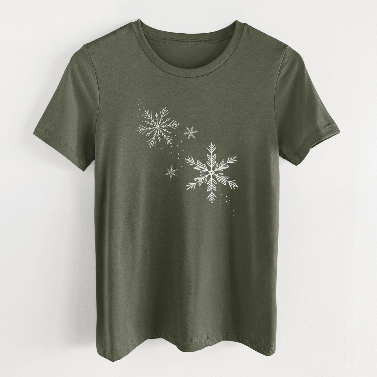 Falling Snowflakes - Women's Lightweight Relaxed Fit 100% Cotton Crewneck