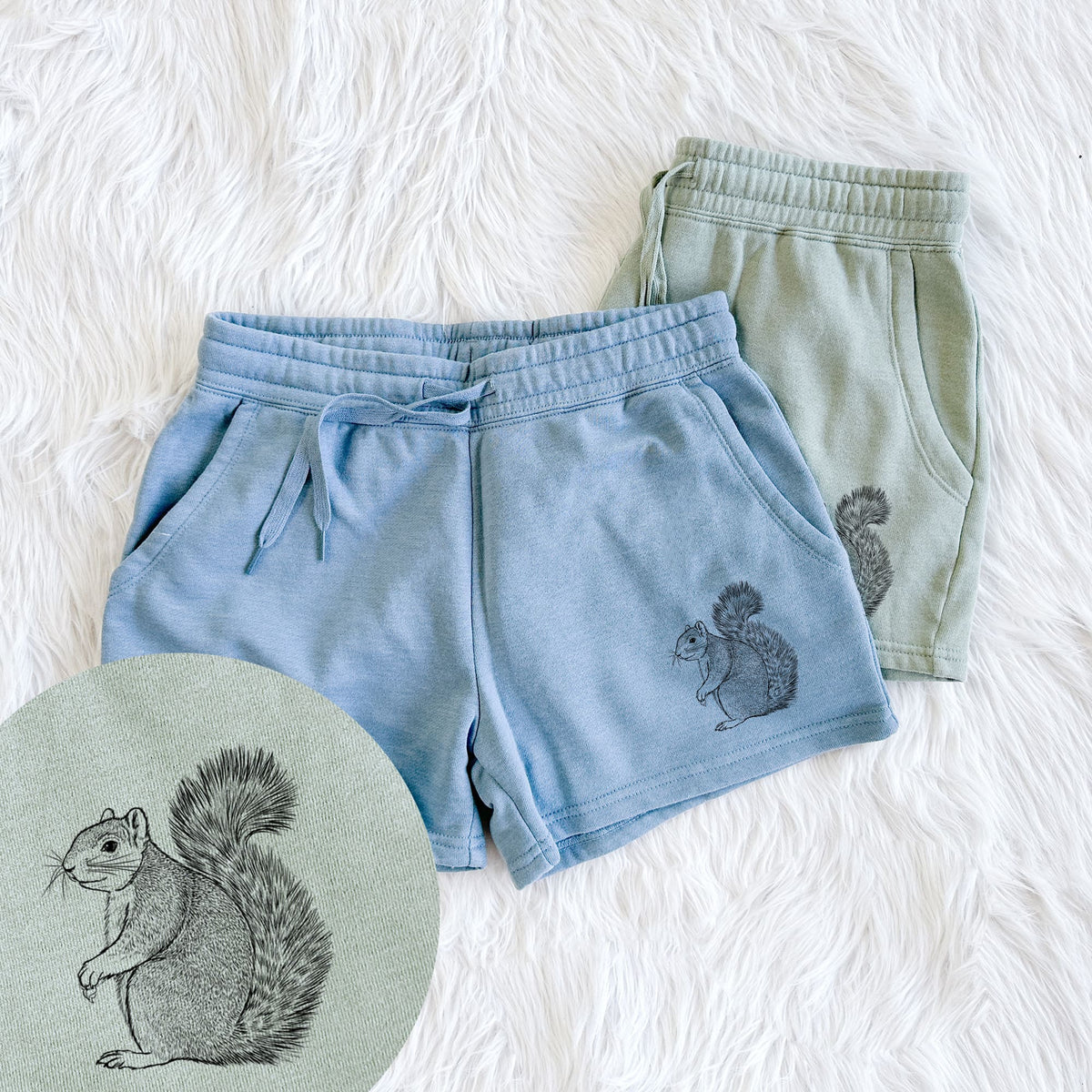 Eastern Fox Squirrel - Sciurus niger - Women's Cali Wave Shorts