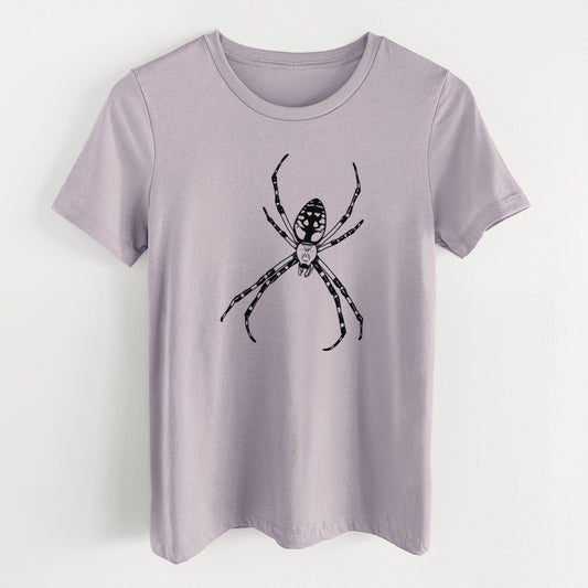 Argiope aurantia - Yellow Garden Spider - Women's Lightweight Relaxed Fit 100% Cotton Crewneck
