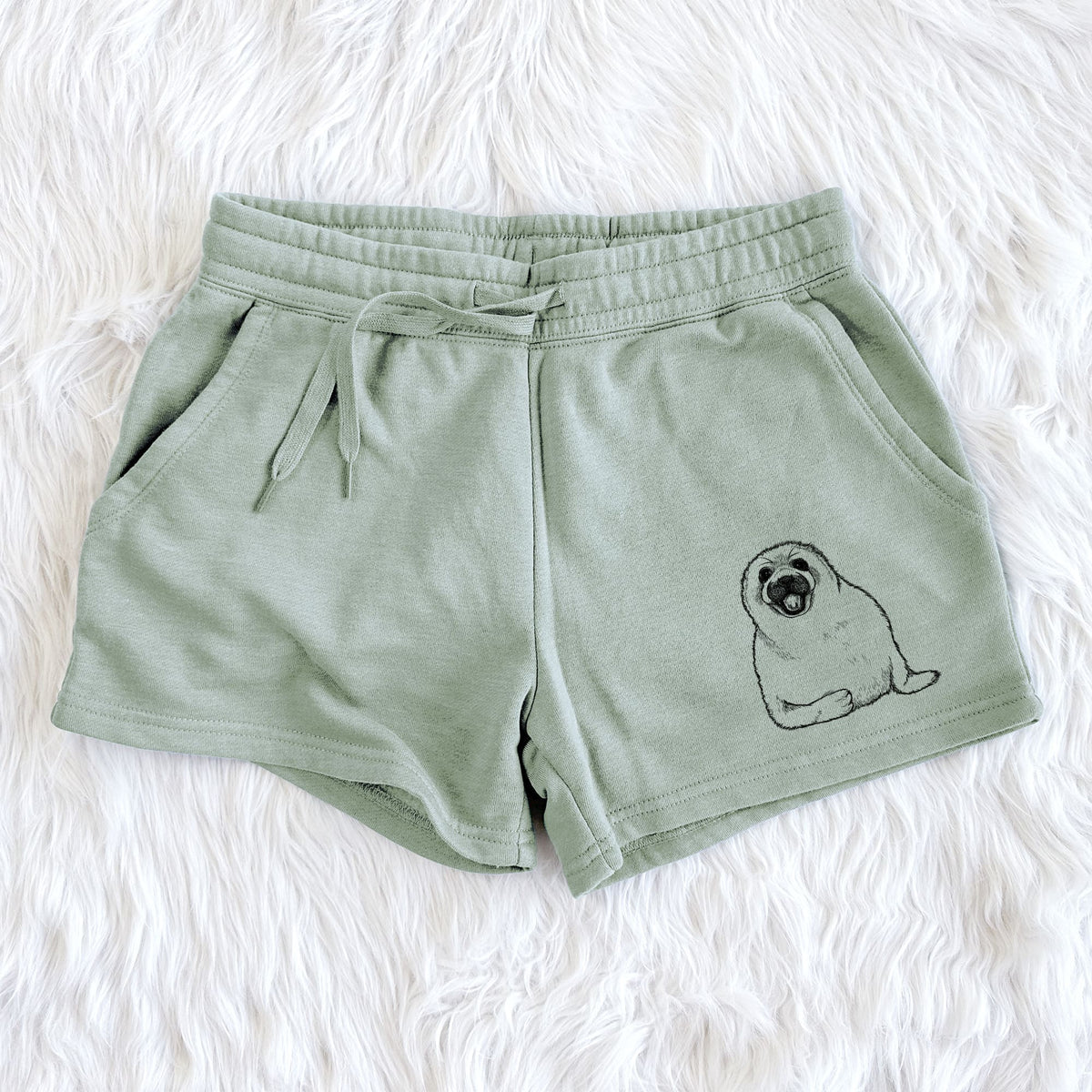 Harp Seal Pup - Pagophilus groenlandicus - Women's Cali Wave Shorts