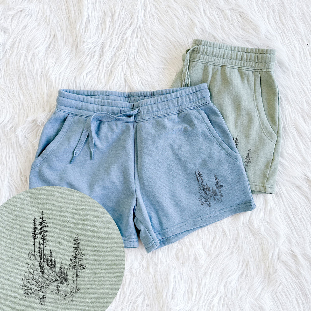 Into the Woods - Hiking - Women's Cali Wave Shorts