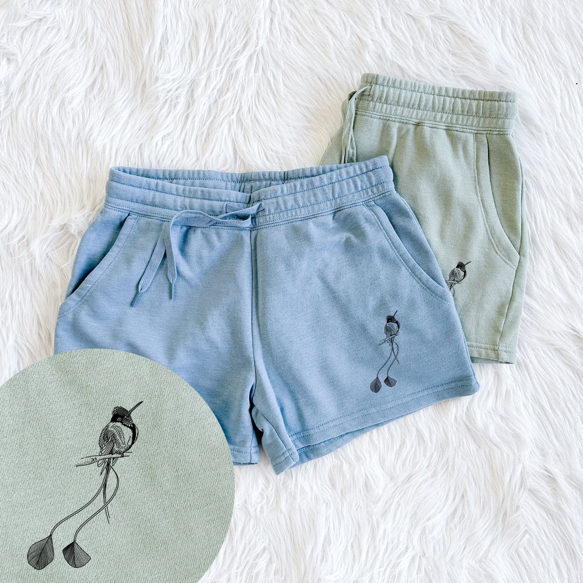 Marvelous Spatuletail Hummingbird - Women's Cali Wave Shorts