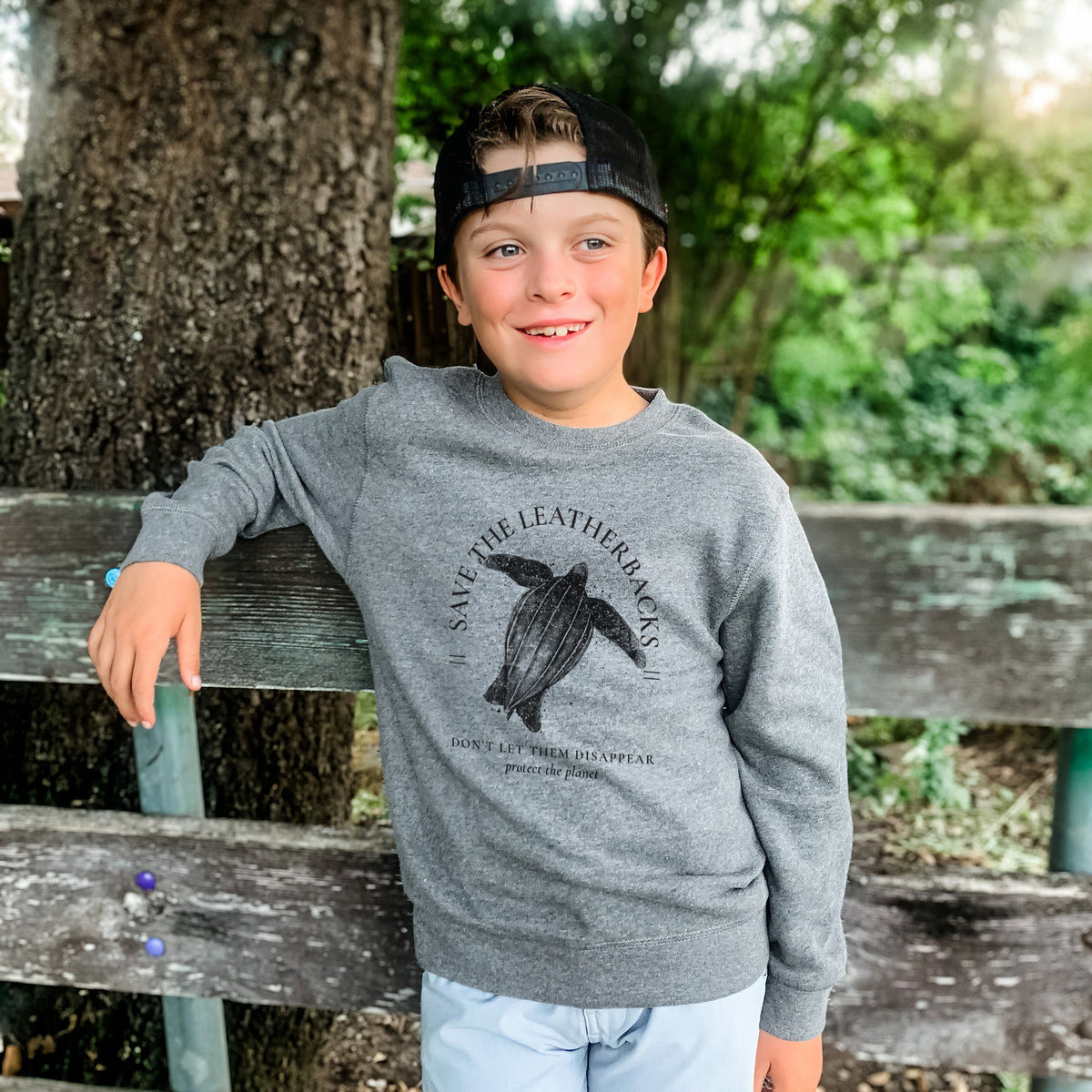 Save the Leatherbacks - Don't Let Them Disappear - Youth Lightweight Crewneck Sweatshirt