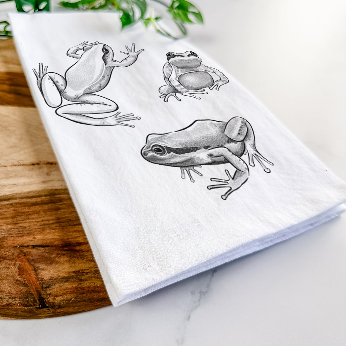 Pacific Tree Frogs - Pseudacris regilla Tea Towel