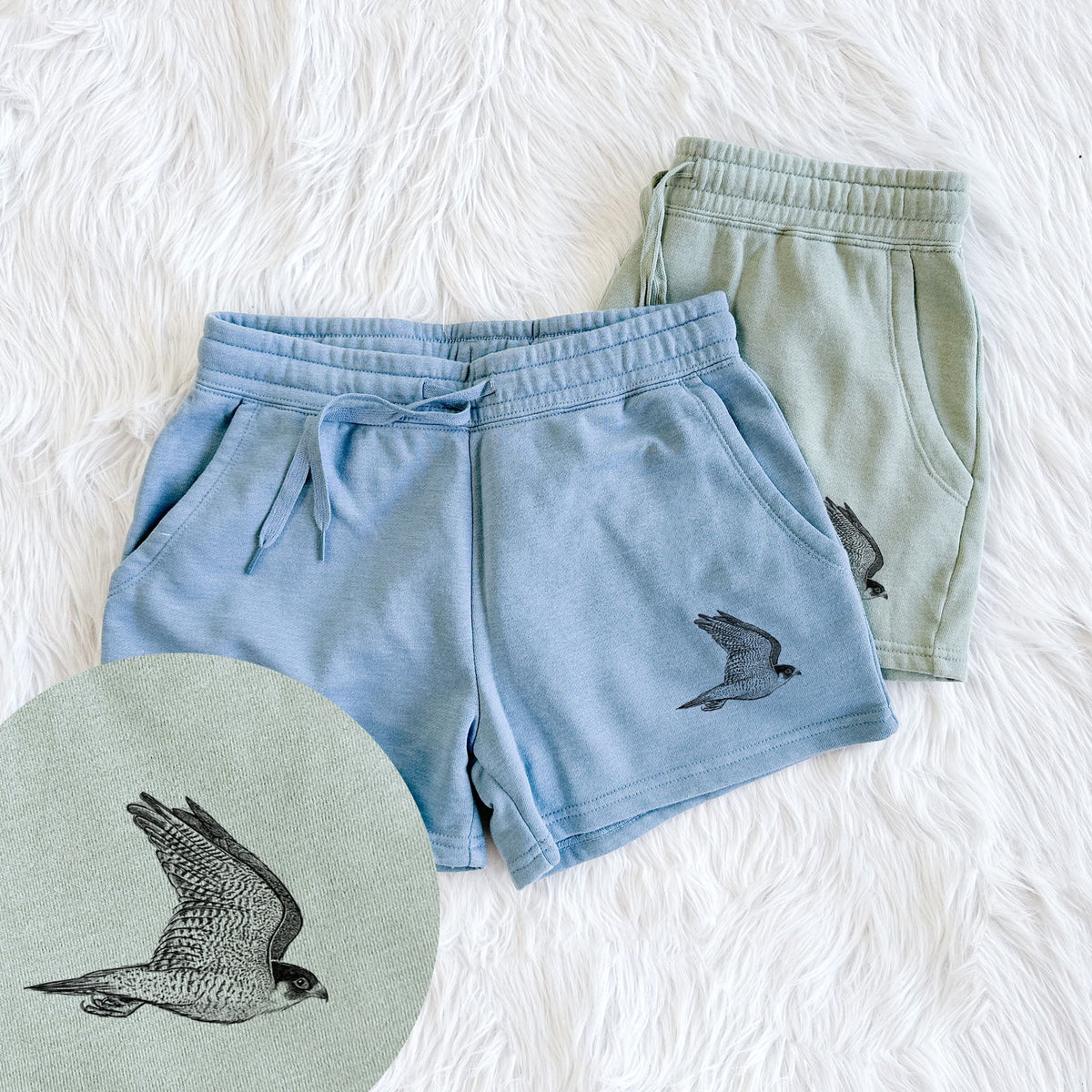 Flying Peregrine - Falco peregrinus - Women's Cali Wave Shorts