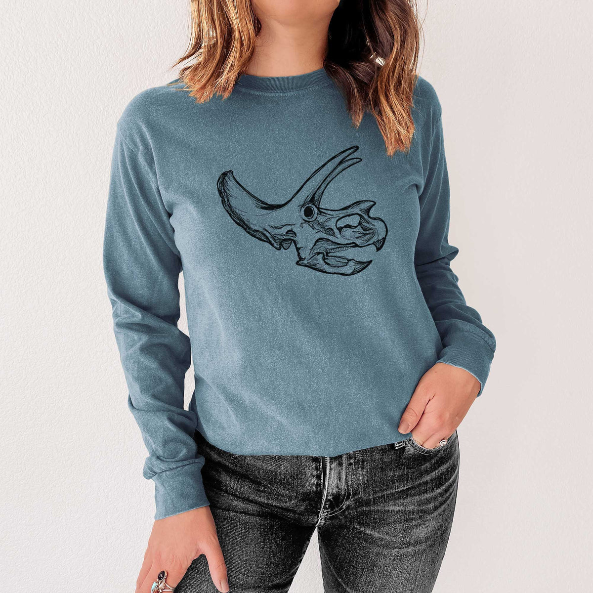 Triceratops Skull - Men's Heavyweight 100% Cotton Long Sleeve